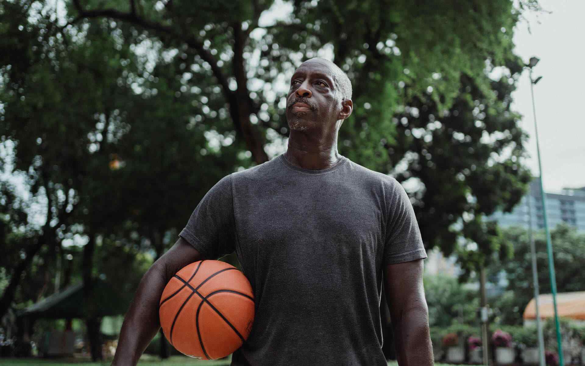 https://www.gumiraesbasket.com/wp-content/uploads/2022/10/image_01_home_01.jpg